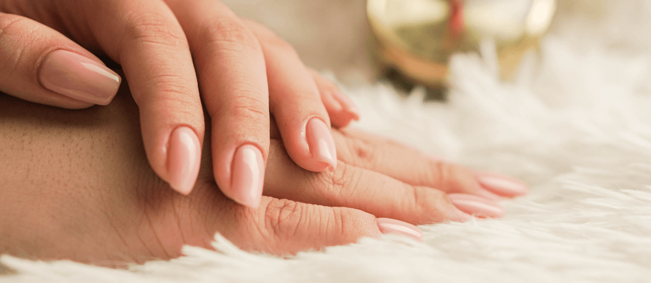 STRONGER NAILS MEAN STRONGER YOU. QUICK 3 TIPS FOR HEALTHY NAILS
