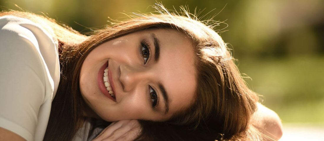 ESSENTIAL OILS FOR SKIN : HOW TO USE THEM RIGHT